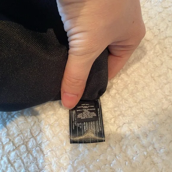 Rose Pattern Toiletry Bag - Picture 4 of 6